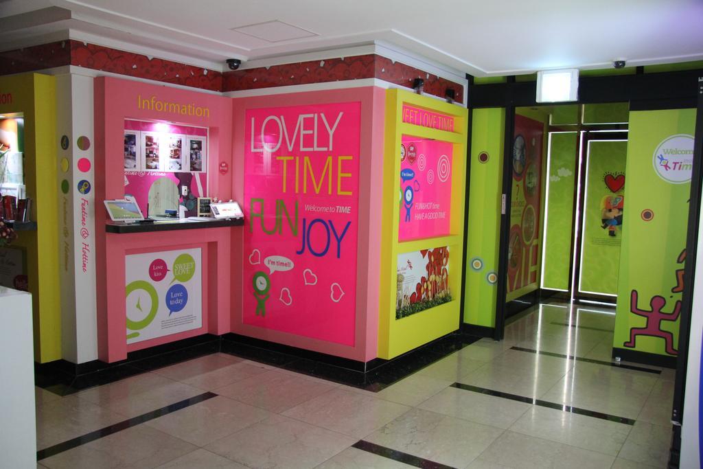 Time Motel Gyeongju Exteriör bild